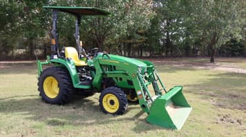 Main image John Deere 3032E